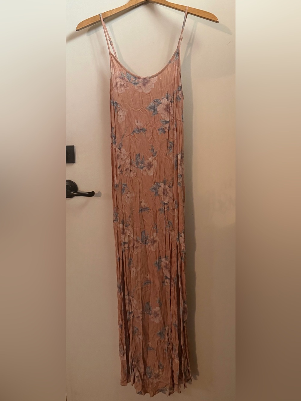 American Eagle Blush Pink Floral Maxi dress with slits up the sides.